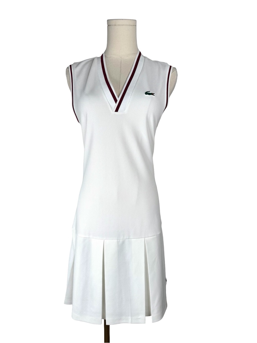 Lacoste Women's Heritage Ultra Dry Sleeveless Pleated Tennis Dress White EU44